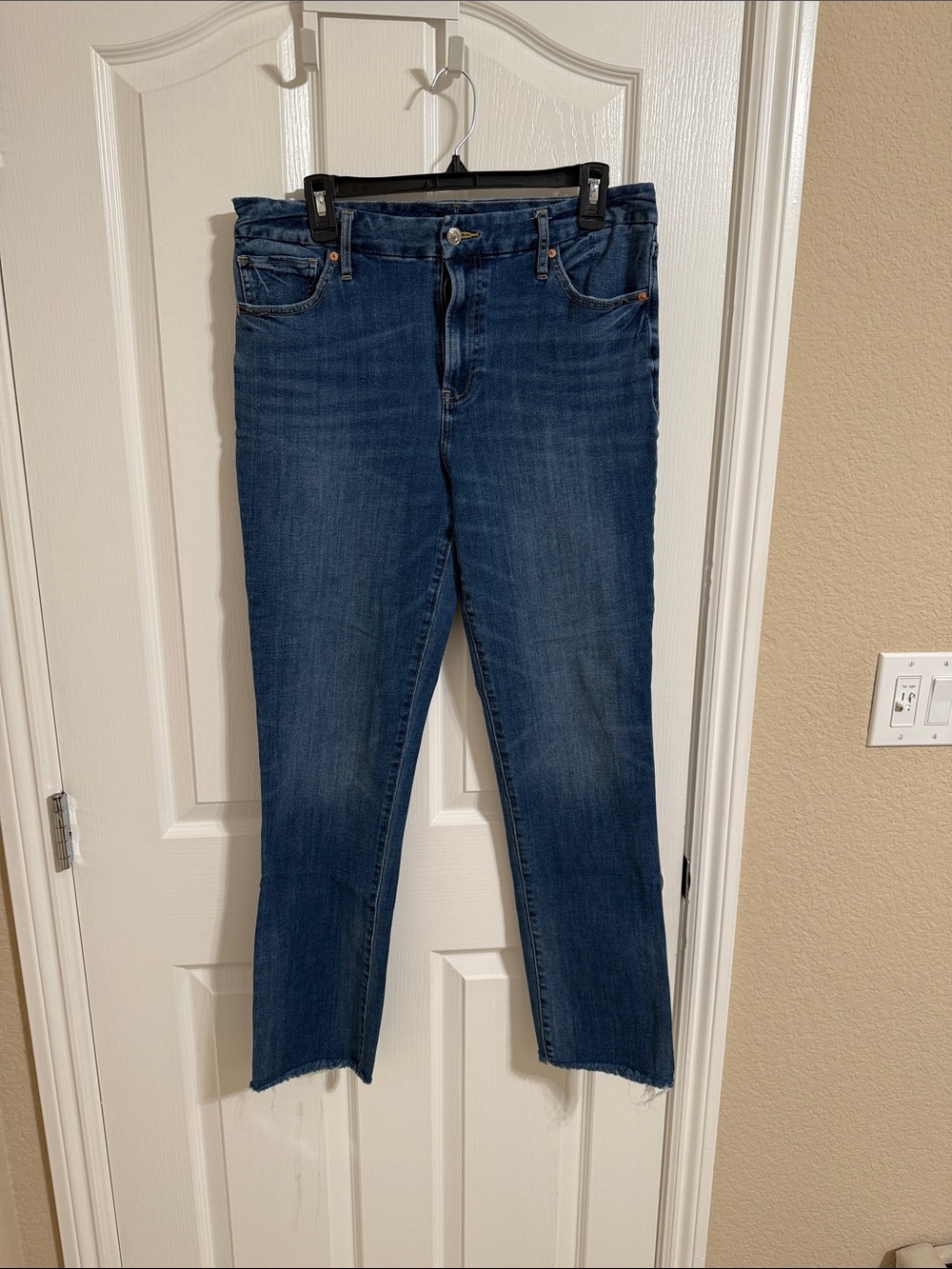 Express Women's Dark Blue Straight-Leg Jeans